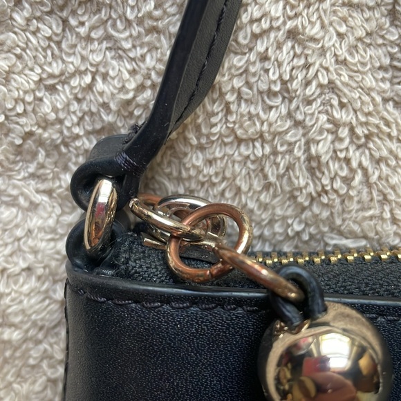 Kate Spade Black leather crossbody purse - Picture 4 of 12